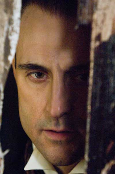 Mark Strong Sherlock Holmes