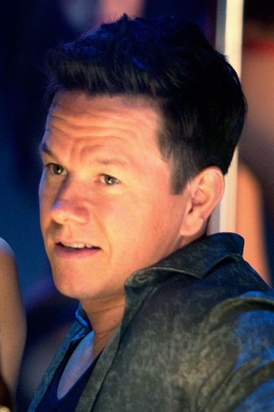 Mark Wahlberg Dolor y dinero