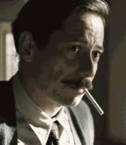 Mathieu Amalric Pollo con ciruelas