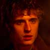 Max Irons Caperucita Roja