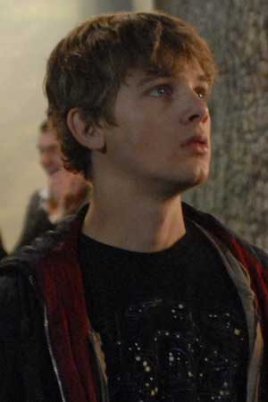Max Thieriot Almas condenadas