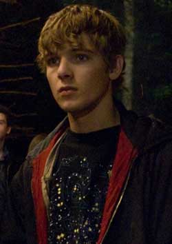 Max Thieriot Almas condenadas