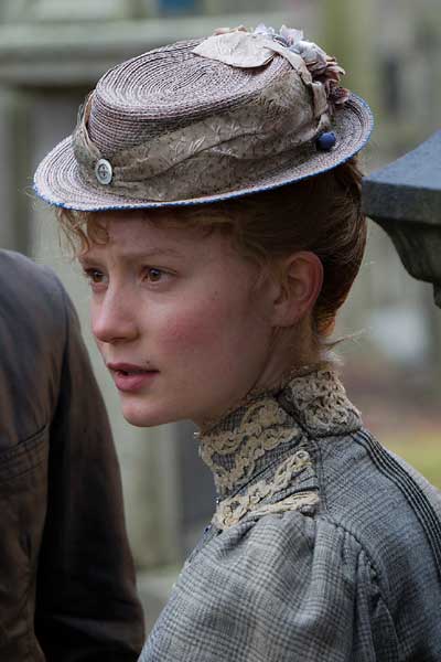 Mia Wasikowska Albert Nobbs