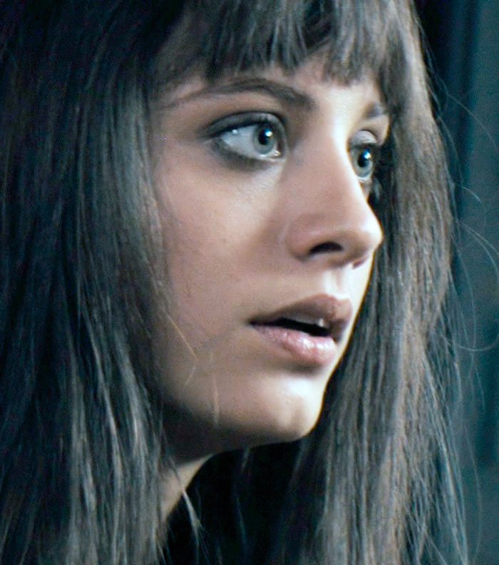 Michelle Jenner Todas las mujeres