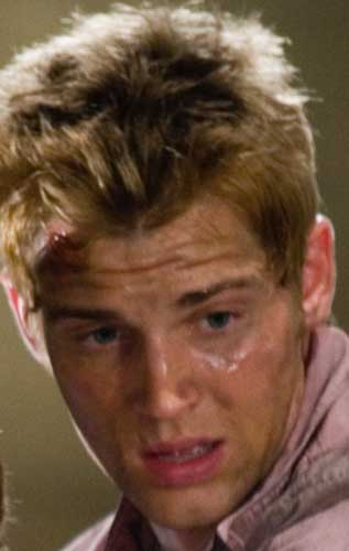 Mike Vogel Poseidón