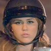 Miley Cyrus Peligrosamente infiltrada