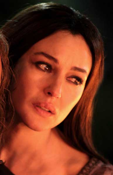 Monica Bellucci El aprendiz de brujo