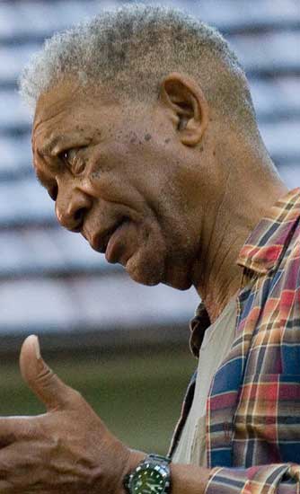 Morgan Freeman Adiós pequeña adiós