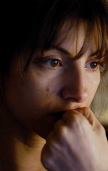 Najwa Nimri Mataharis