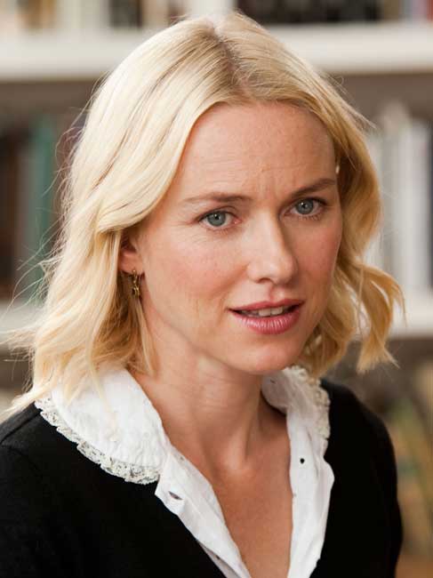 Naomi Watts Conocerás al hombre de tus sueños
