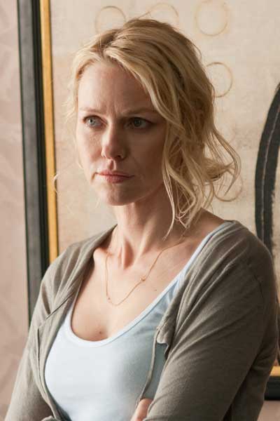 Naomi Watts Detrás de las paredes