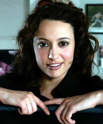 Natalia Verbeke A golpes