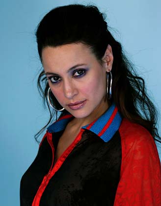 Natalia Verbeke A golpes