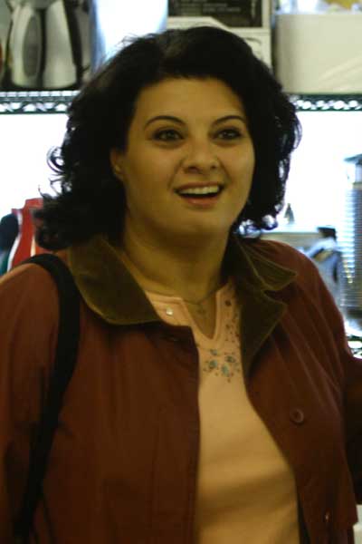 Nisreen Faour Amerrika