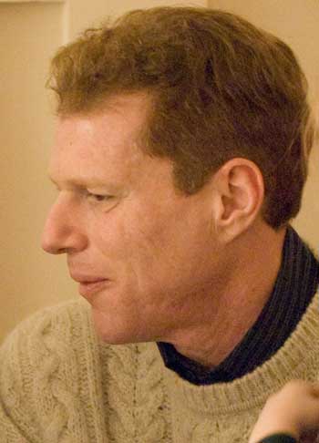 Noah Emmerich Cuestión de honor