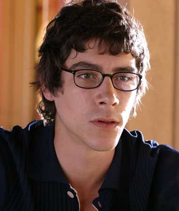 Óscar Jaenada El juego de la verdad