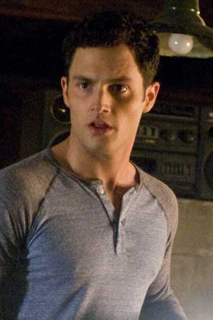 Penn Badgley El padrastro