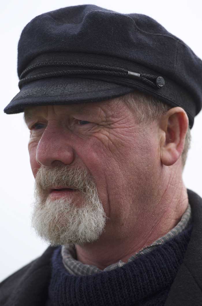 Peter Mullan Keepers, el misterio del faro