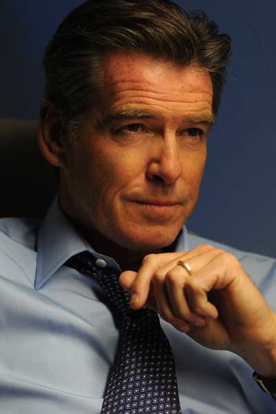 Pierce Brosnan El escritor