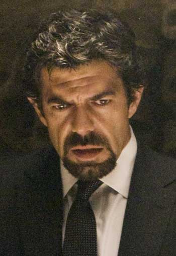 Pierfrancesco Favino Ángeles y demonios