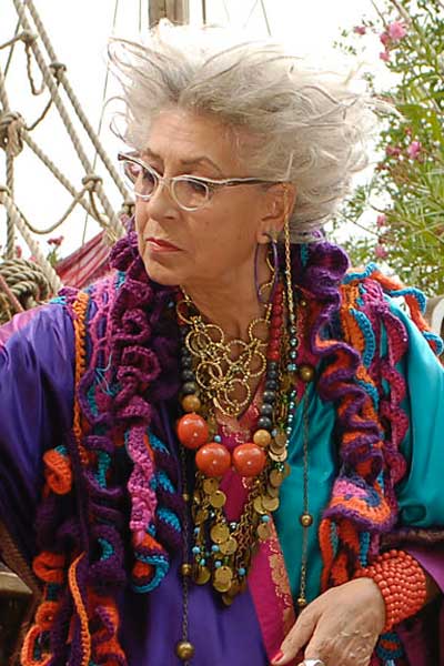 Pilar Bardem Kika superbruja y el libro de hechizos