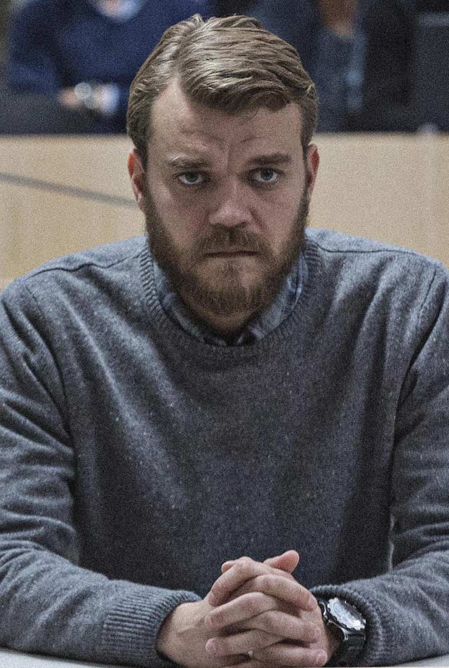 Pilou Asbæk A war (Una guerra)