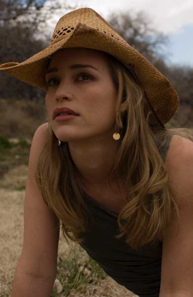 Piper Perabo First snow