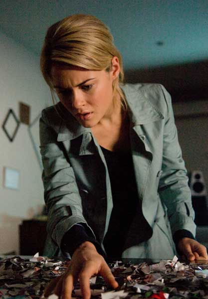 Rachael Taylor Retratos del más allá