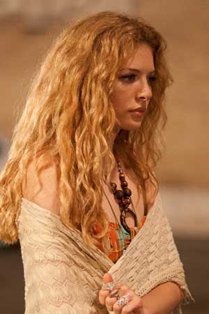 Rachelle Lefevre El mundo según Barney