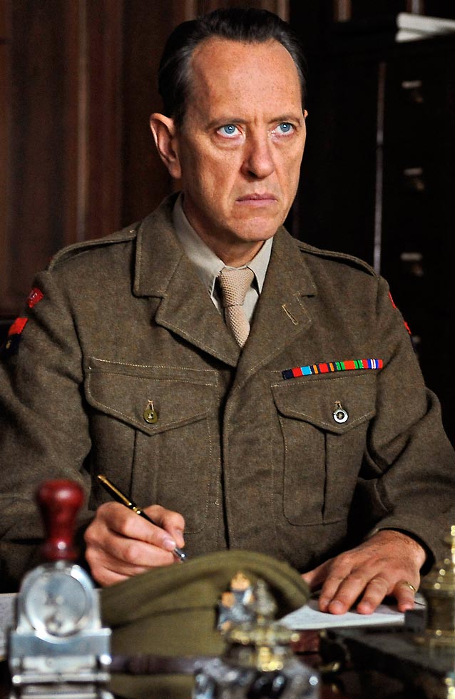 Richard E. Grant Reina y patria