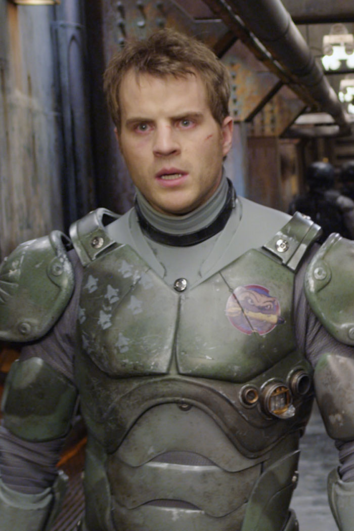 Robert Kazinsky Pacific Rim