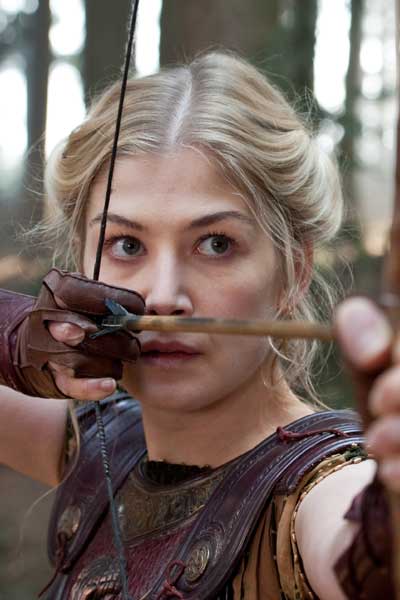 Rosamund Pike Ira de titanes