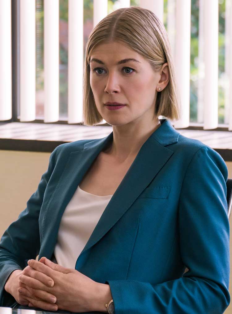 Rosamund Pike I care a lot