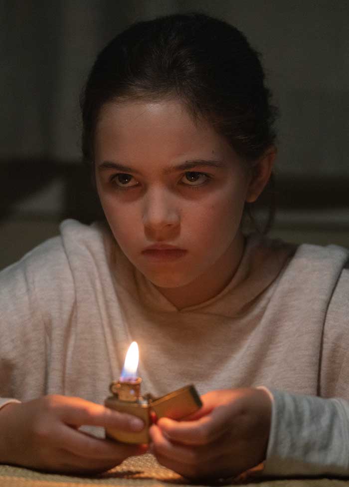 Ryan Kiera Armstrong Ojos de fuego