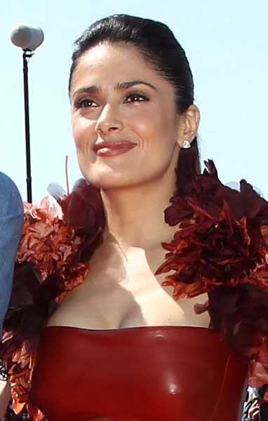 Salma Hayek El gato con botas Photocall Cannes 2011