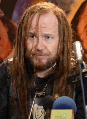 Santiago Segura Isi & Disi, Alto voltaje