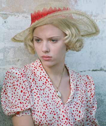 Scarlett Johansson A good woman