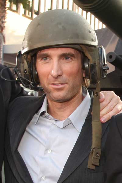 Sharlto Copley El equipo A Premiere en Hollywood