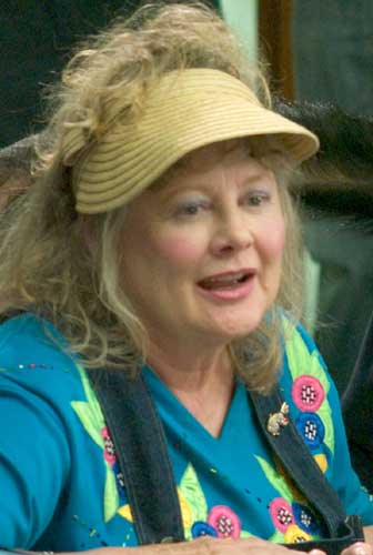 Shirley Knight Play boy, el rey del mando