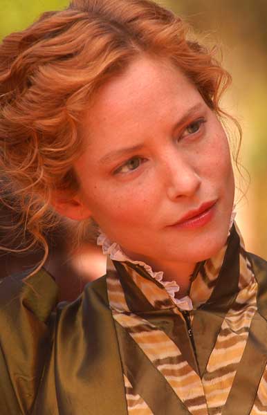 Sienna Guillory El corazón de la tierra