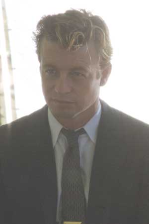 Simon Baker El demonio bajo la piel