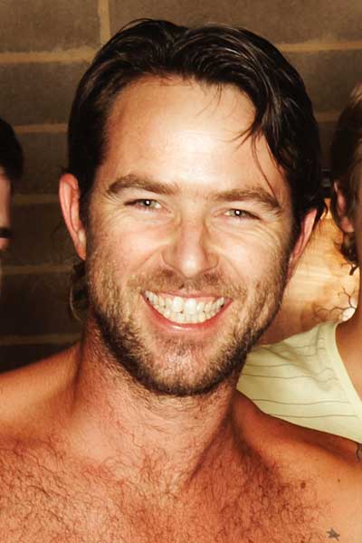 Sullivan Stapleton Animal Kingdom