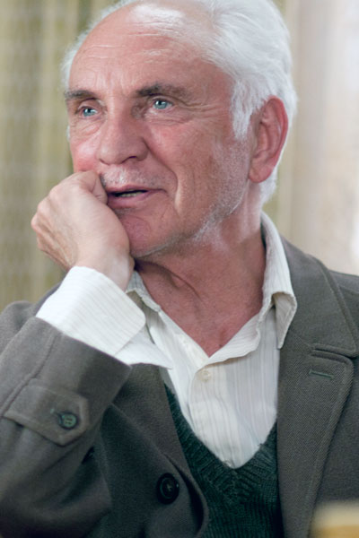 Terence Stamp Una canción para Marion