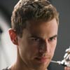 Theo James La serie divergente: Insurgente