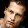 Til Schweiger Un conejo sin orejas