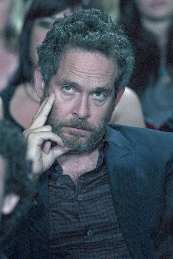 Tom Hollander Una cuestión de tiempo