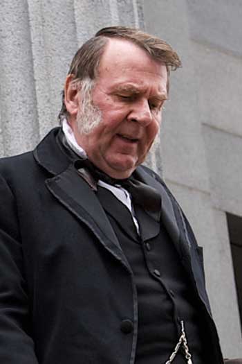 Tom Wilkinson La conspiración