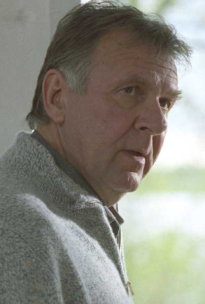 Tom Wilkinson The last kiss