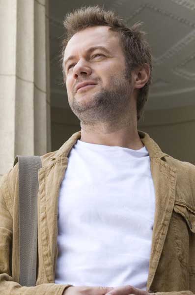 Tristán Ulloa Un lugar lejano