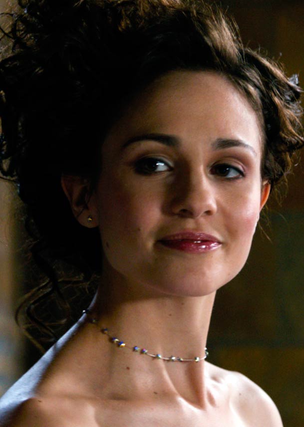 Tuppence Middleton El destino de Júpiter